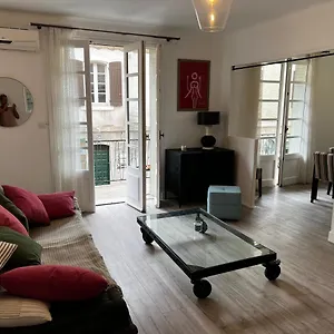 Appartement Chez Nina, Avignon